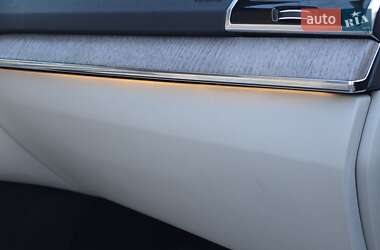 Внедорожник / Кроссовер Volvo XC90 2022 в 