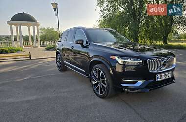 Внедорожник / Кроссовер Volvo XC90 2022 в 