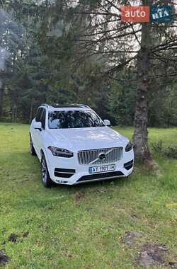 Позашляховик / Кросовер Volvo XC90 2019 в 