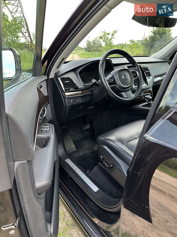 Внедорожник / Кроссовер Volvo XC90 2016 в Львове