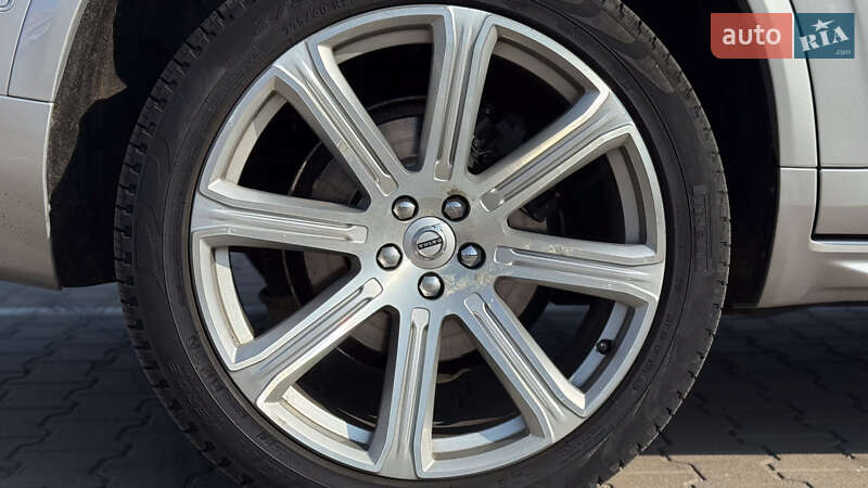 Внедорожник / Кроссовер Volvo XC90 2017 в Киеве