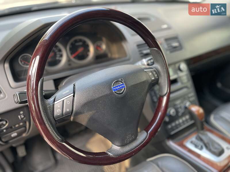 Позашляховик / Кросовер Volvo XC90 2014 в Вінниці
