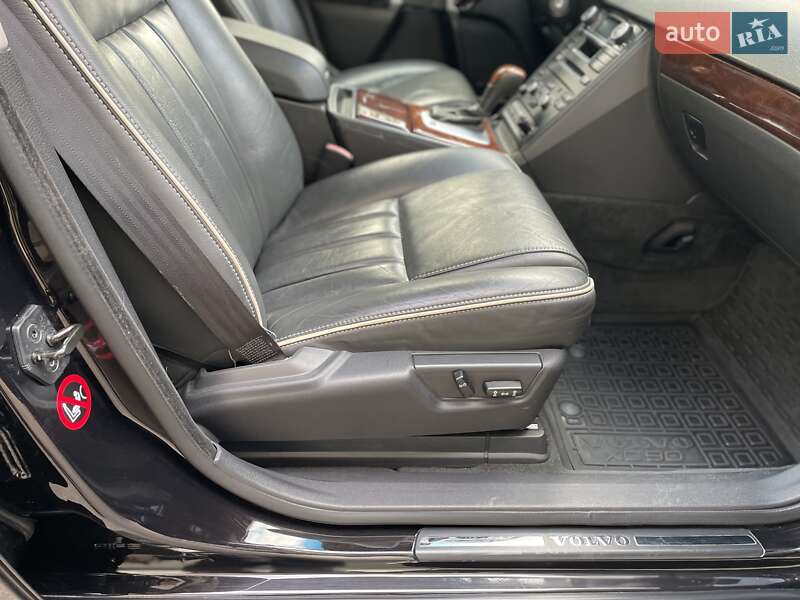 Позашляховик / Кросовер Volvo XC90 2014 в Вінниці