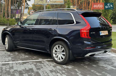 Внедорожник / Кроссовер Volvo XC90 2015 в 