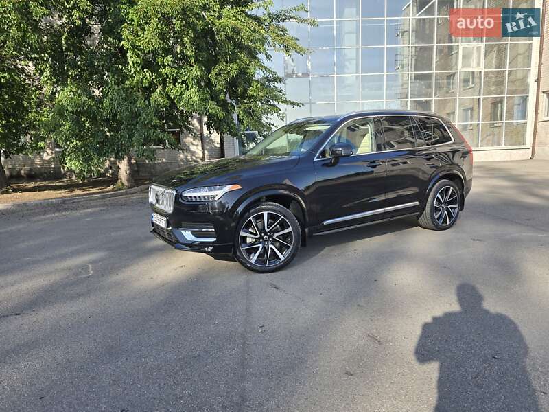 Volvo XC90 2022