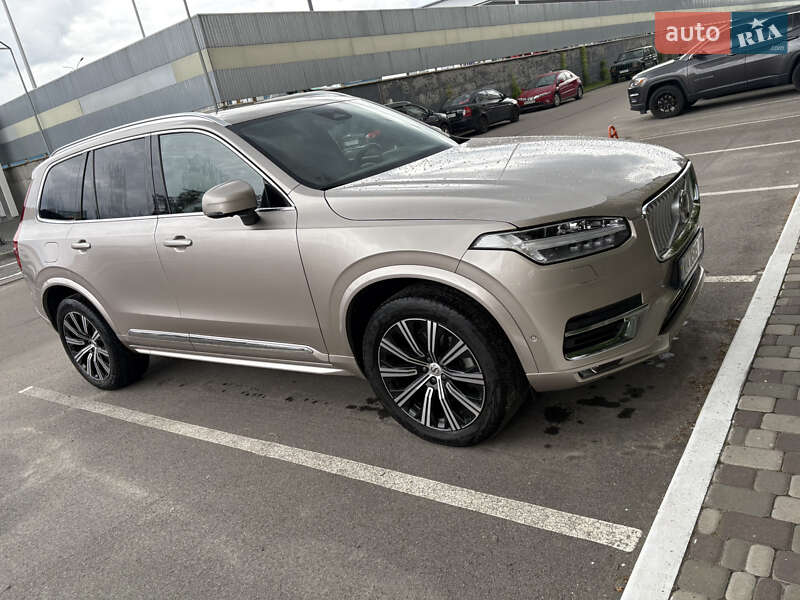 Volvo XC90 2023