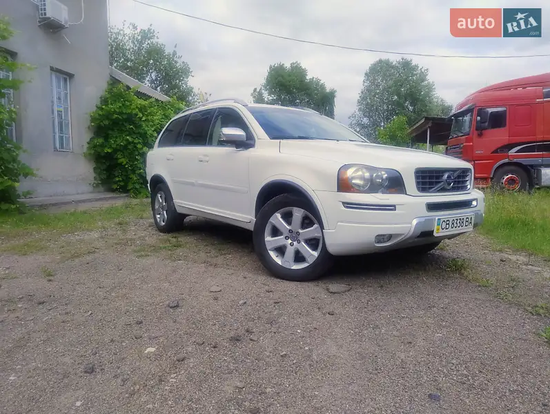 Volvo XC90 2011