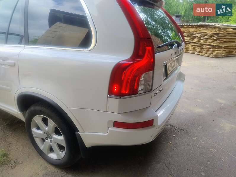 Внедорожник / Кроссовер Volvo XC90 2011 в Чернигове