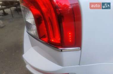 Внедорожник / Кроссовер Volvo XC90 2011 в 