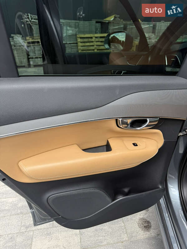 Позашляховик / Кросовер Volvo XC90 2016 в Луцьку фото 21 Позашляховик / Кросовер Volvo XC90 2016 в Луцьку