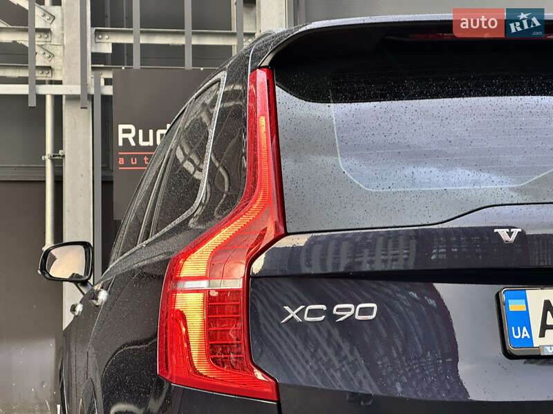 Внедорожник / Кроссовер Volvo XC90 2016 в Киеве