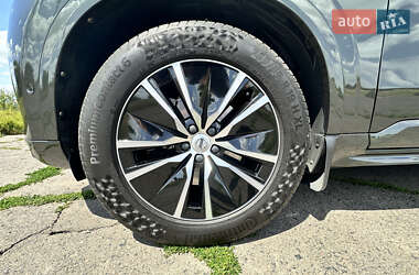 Внедорожник / Кроссовер Volvo XC90 2021 в 