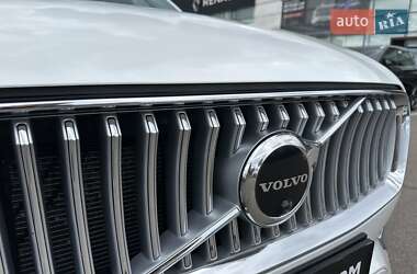 Позашляховик / Кросовер Volvo XC90 2023 в 