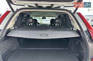 Позашляховик / Кросовер Volvo XC90 2023 в 