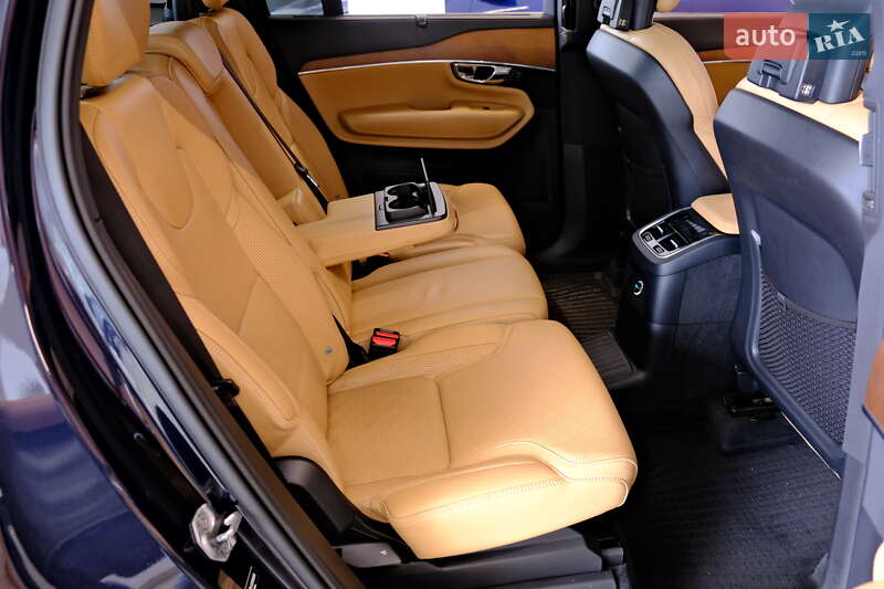 Внедорожник / Кроссовер Volvo XC90 2016 в Одессе