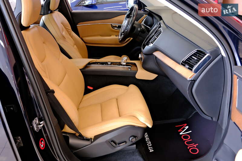 Внедорожник / Кроссовер Volvo XC90 2016 в Одессе