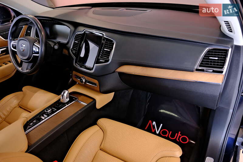 Внедорожник / Кроссовер Volvo XC90 2016 в Одессе