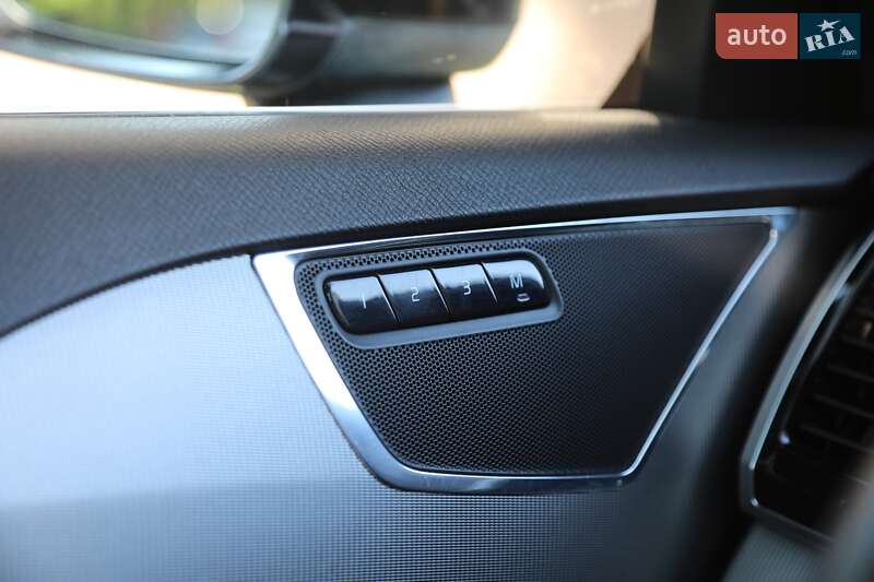 Внедорожник / Кроссовер Volvo XC90 2016 в Харькове фото 24 Внедорожник / Кроссовер Volvo XC90 2016 в Харькове