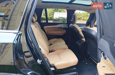 Внедорожник / Кроссовер Volvo XC90 2016 в 