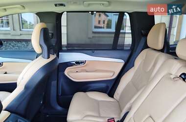 Внедорожник / Кроссовер Volvo XC90 2016 в 