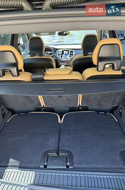 Внедорожник / Кроссовер Volvo XC90 2024 в 