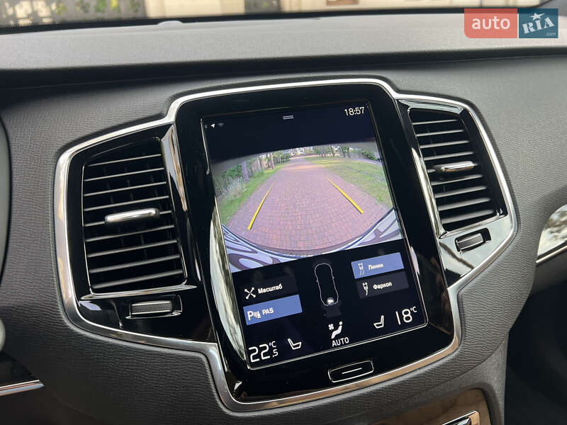 Внедорожник / Кроссовер Volvo XC90 2017 в Киеве