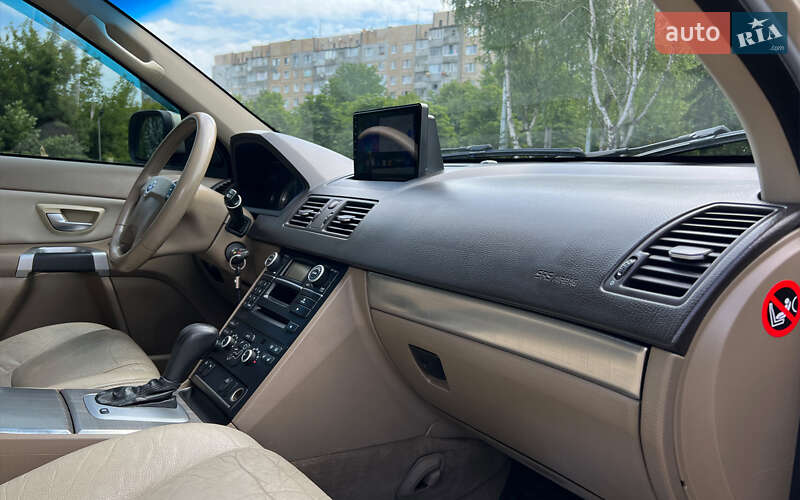 Внедорожник / Кроссовер Volvo XC90 2007 в Львове