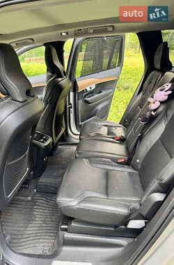 Внедорожник / Кроссовер Volvo XC90 2019 в 