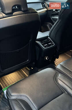 Внедорожник / Кроссовер Volvo XC90 2019 в 