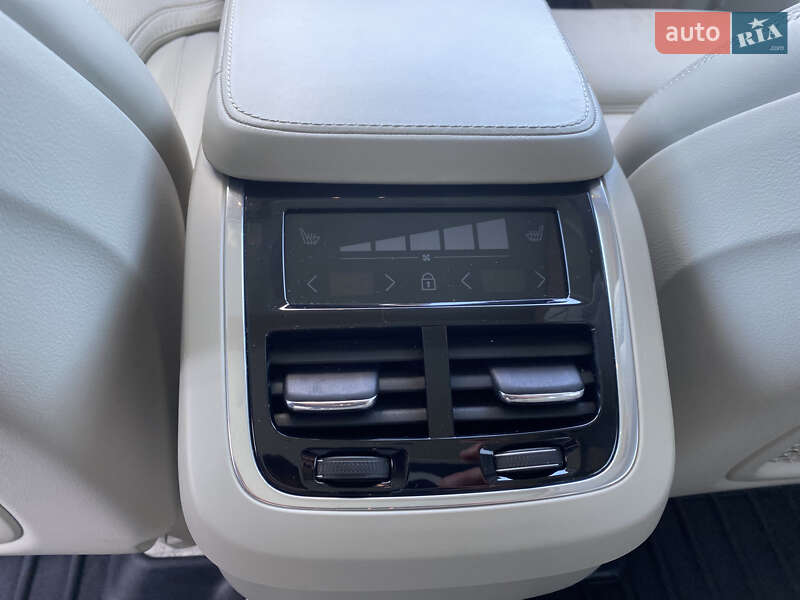 Внедорожник / Кроссовер Volvo XC90 2018 в Луцке