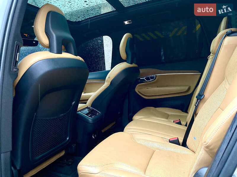 Внедорожник / Кроссовер Volvo XC90 2015 в Киеве