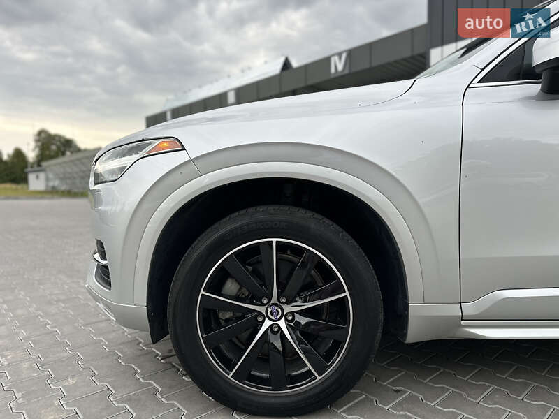 Внедорожник / Кроссовер Volvo XC90 2016 в Владимире
