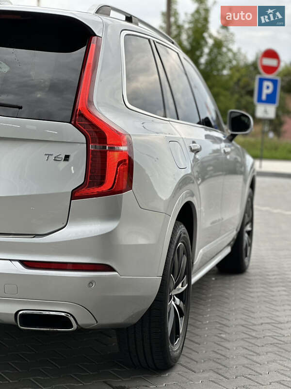 Внедорожник / Кроссовер Volvo XC90 2016 в Владимире