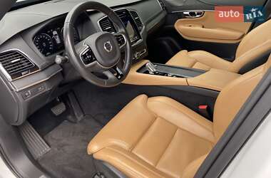 Внедорожник / Кроссовер Volvo XC90 2020 в 