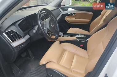 Внедорожник / Кроссовер Volvo XC90 2016 в 