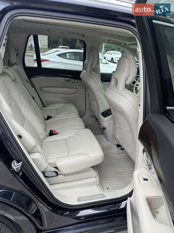 Внедорожник / Кроссовер Volvo XC90 2015 в Черкассах