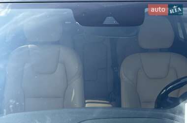 Внедорожник / Кроссовер Volvo XC90 2015 в 