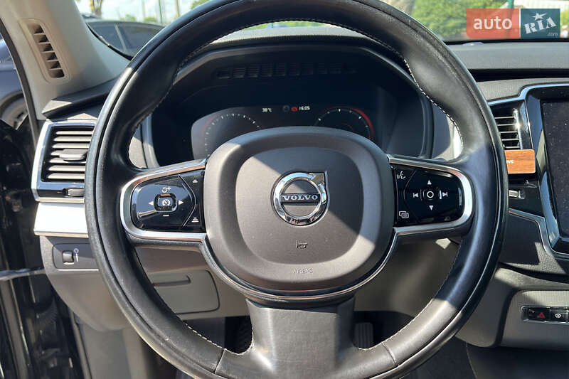 Внедорожник / Кроссовер Volvo XC90 2016 в Коломые
