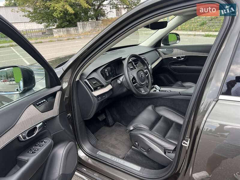 Внедорожник / Кроссовер Volvo XC90 2020 в Киеве