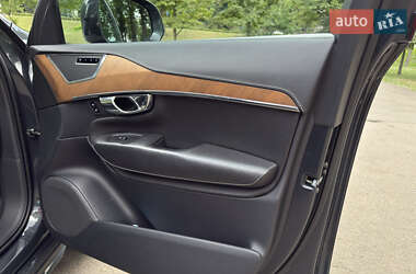 Внедорожник / Кроссовер Volvo XC90 2016 в 