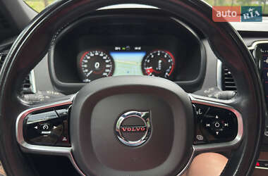 Внедорожник / Кроссовер Volvo XC90 2016 в 