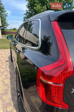 Внедорожник / Кроссовер Volvo XC90 2023 в 