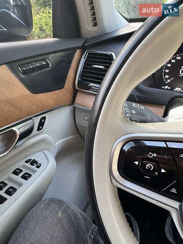 Позашляховик / Кросовер Volvo XC90 2021 в Черкасах фото 27 Позашляховик / Кросовер Volvo XC90 2021 в Черкасах