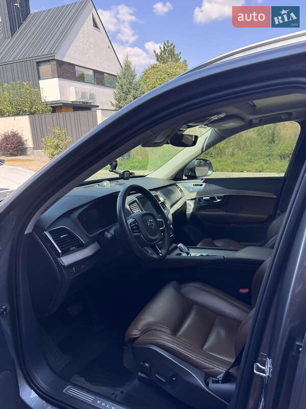 Внедорожник / Кроссовер Volvo XC90 2020 в Киеве