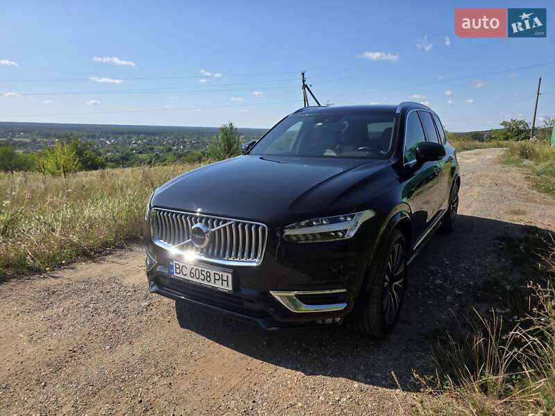 Volvo XC90 2021