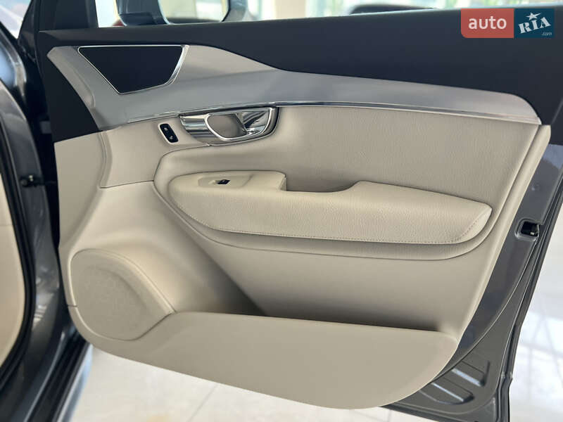 Внедорожник / Кроссовер Volvo XC90 2016 в Одессе