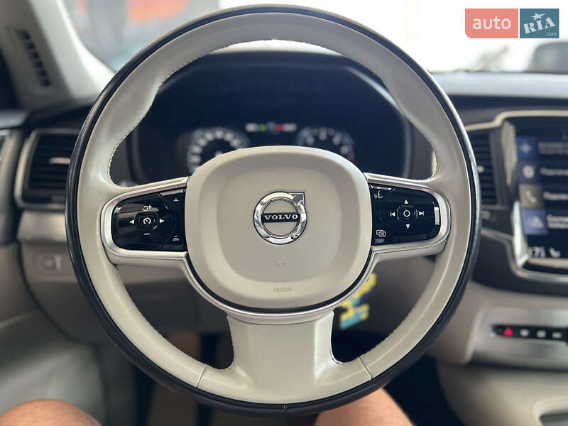 Внедорожник / Кроссовер Volvo XC90 2016 в Одессе