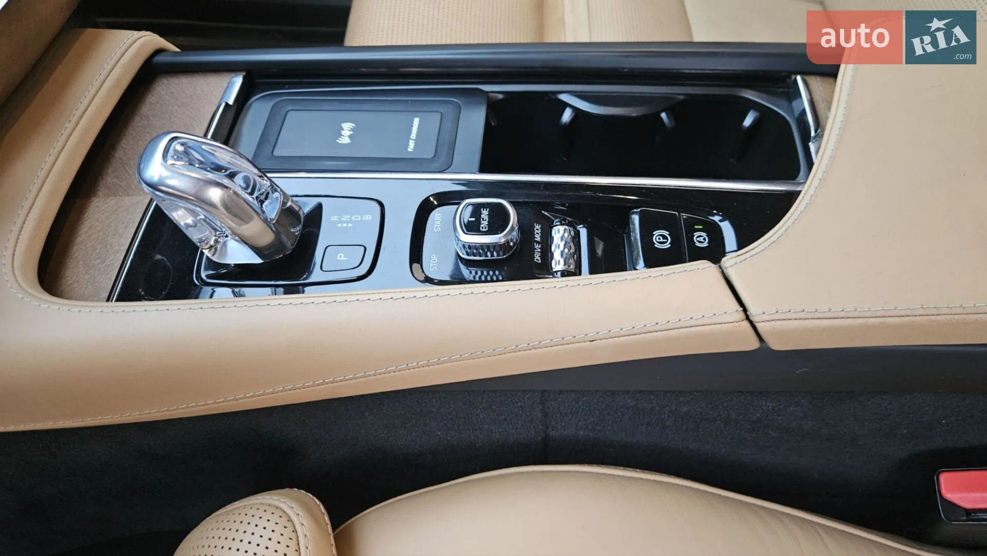 2016 Volvo XC90 - мініатюра 12