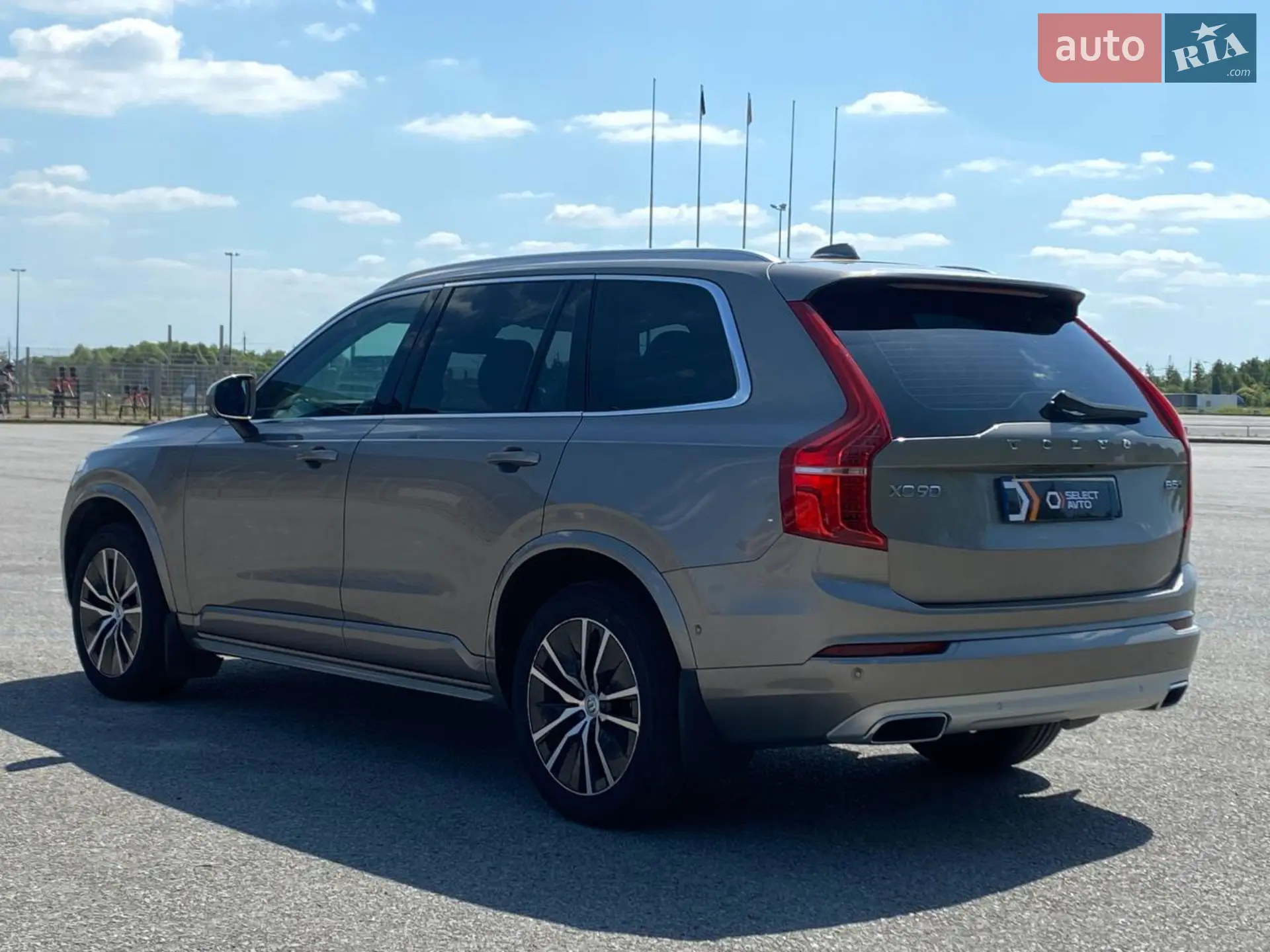 2021 Volvo XC90 - мініатюра 2