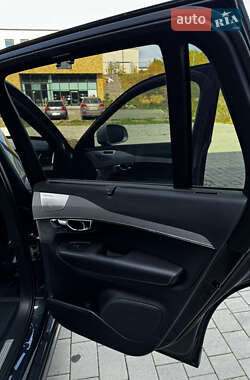Внедорожник / Кроссовер Volvo XC90 2016 в 